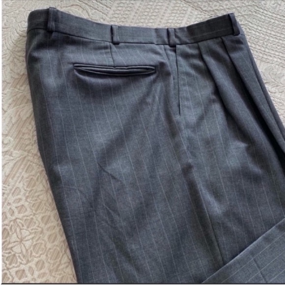 Men’s Ralph Lauren Chaps Gray Suit Jacket and Cuffed Pants Size 41 Regular - Picture 5 of 9